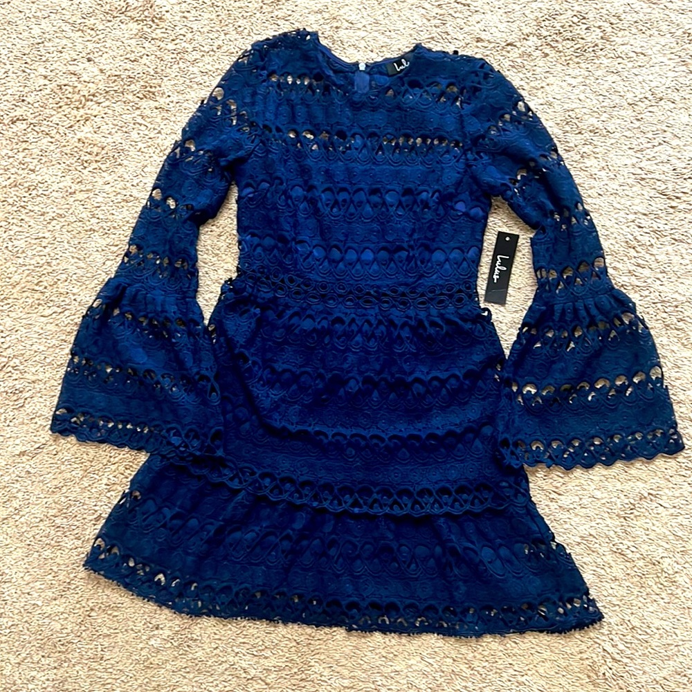 Navy bell sleeve mini. Never worn! Size S.